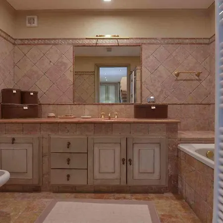 Vecchio Borgo Di Inalbi Hotel 2*