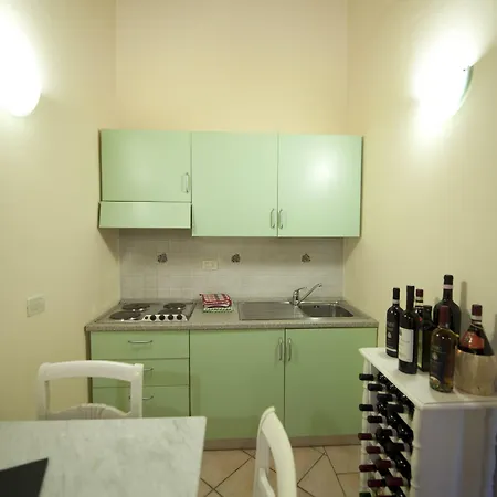 Vecchio Borgo Di Inalbi 2*